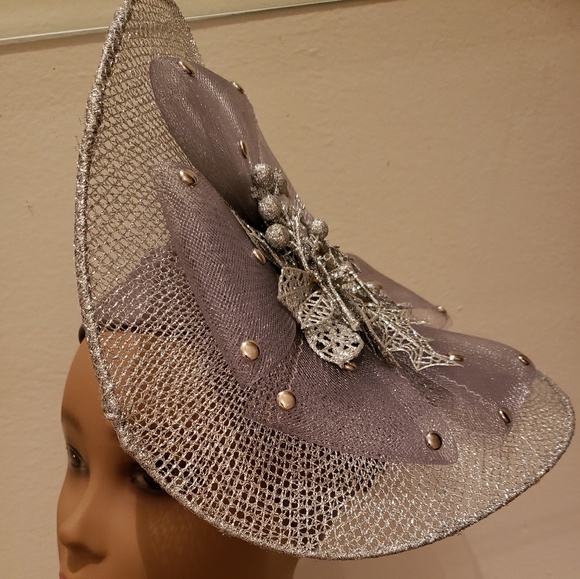 Fascinator - Picture 2 of 2